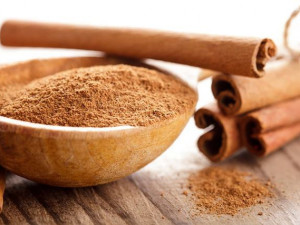 فوائد القرفة السيلانية وأهميتها لصحة الانسان فوائد القرفة السيلانية وأهميتها لصحة الانسان