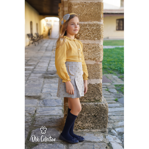 16906 بدلة اسباني قميص كموني وتنورة  