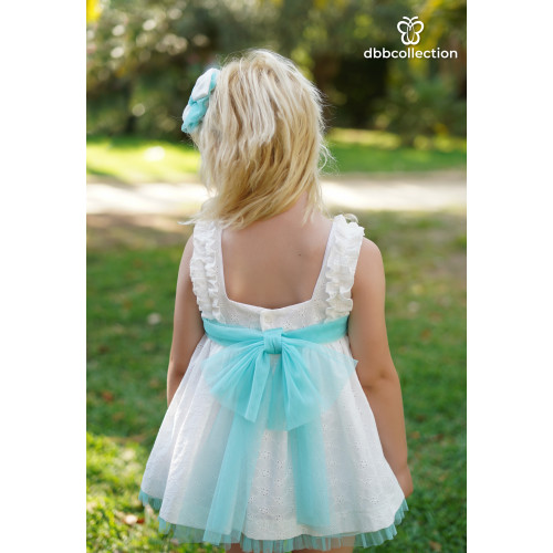 18702 فستان اسباني أبيض بالتل بدون اكمام 18702 فستان اسباني أبيض بالتل بدون اكمام