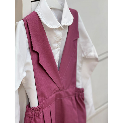 مريول مدرسي رسمي (بدون قميص ) مريول مدرسي رسمي (بدون قميص )