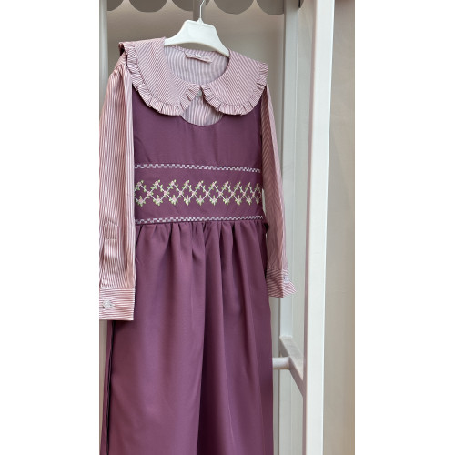 مريول مدرسي بنفسجي مطرز من قطعتين 144627