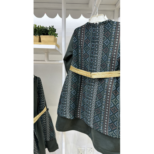 240104 فستان كشميري أخضر من قطعتين