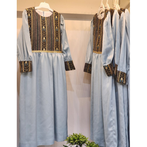 240153 جلابية شعبية  سماوي مطرزة 