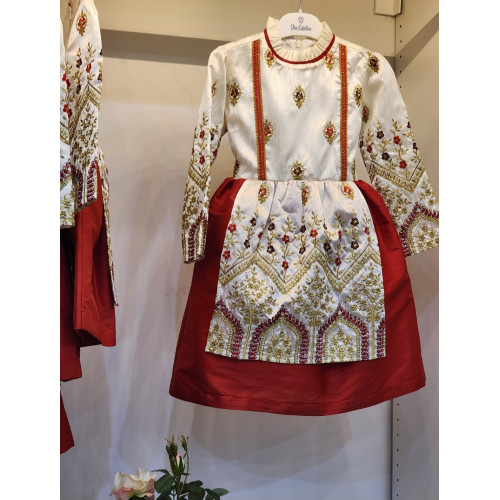 240167 فستان للمناسبات  أحمر مطرز