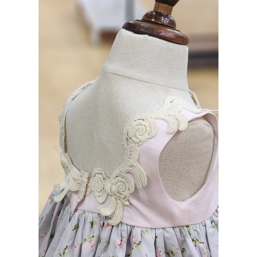 240400 فستان  مورد للصغيرات مع قبعة 