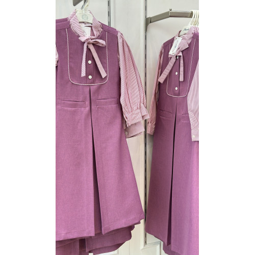 مريول مدرسي بنفسجي قطعتين مع قميص مقلم 144705