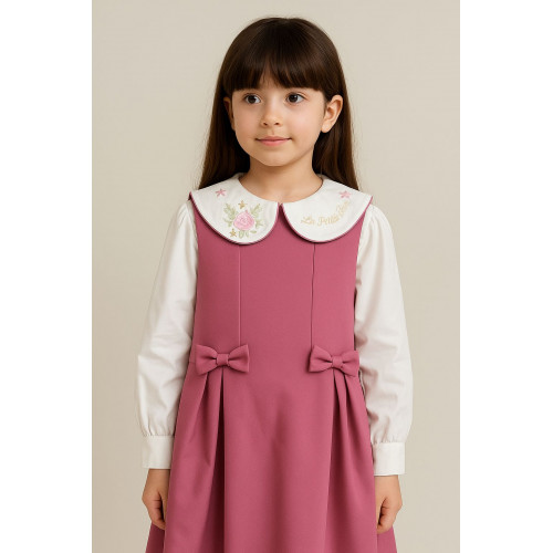 مريول مدرسي وردي قطعتين مريول وردي بفيونكات مع قميص مطرز  أبيض  240421