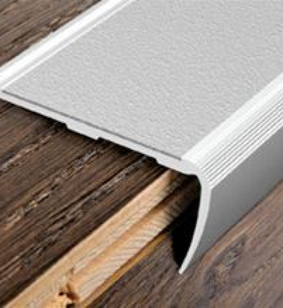 بروقرس زاوية اللمونيوم للدرج ابو شريط بحص 3.4مPEGRAA7032A بروقرس زاوية اللمونيوم للدرج ابو شريط بحص 3.4مPEGRAA7032A