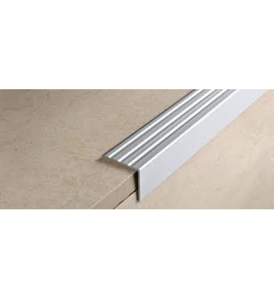 بروقرس زاوية المونيوم فضي لنهاية الدرج 25×10 PWKAA2510A بروقرس زاوية المونيوم فضي لنهاية الدرج 25×10 PWKAA2510A