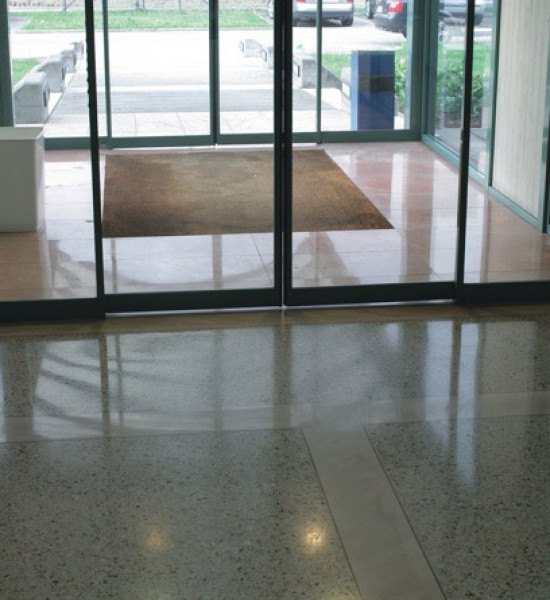 بروقرس زاوية اللمونيوم للفواصل ارضيات   PLGAN20