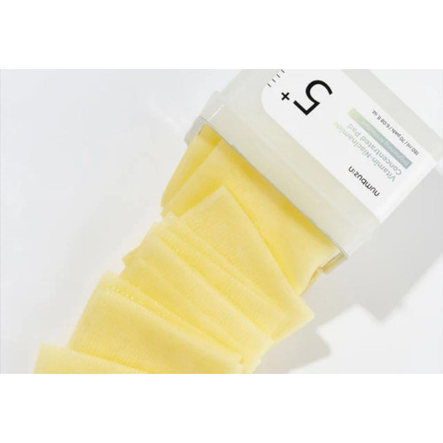 مسحات مركزة من فيتامين سي و نياسيناميد رقم 5 ، 70 وسادة ، (180 مل)