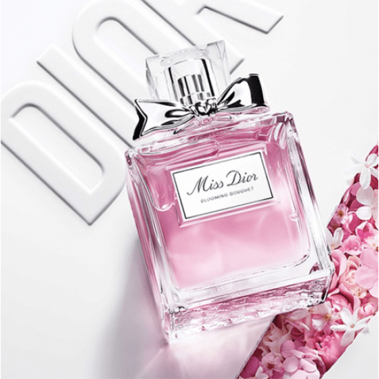 عطر مس ديور بلومينج بوكيه من ديور للنساء - او دي تواليت 100مل عطر مس ديور بلومينج بوكيه من ديور للنساء - او دي تواليت 100مل