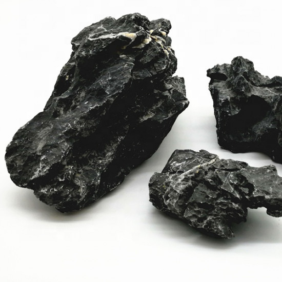 صخور سكينيري السوداء بأحجام متعددة - Scenery black Rock
