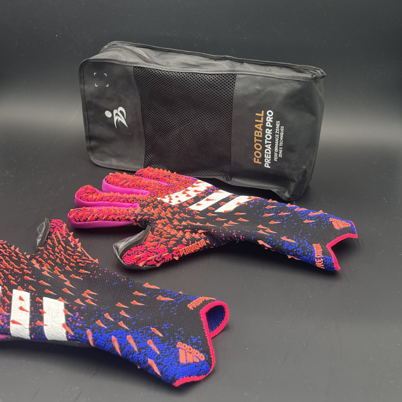 قفازات حارس مرمى أديداس بريدايتور برو | Adidas Predator Pro GK