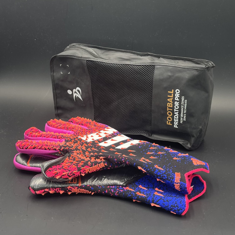 قفازات حارس مرمى أديداس بريدايتور برو | Adidas Predator Pro GK