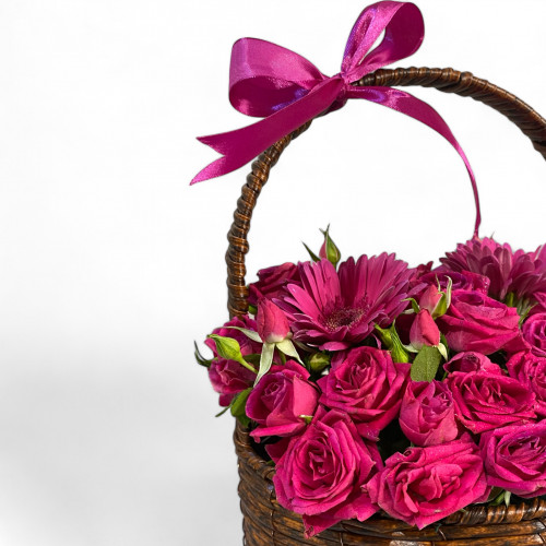 سلة ورد فوشيا سلة ورد فوشيا