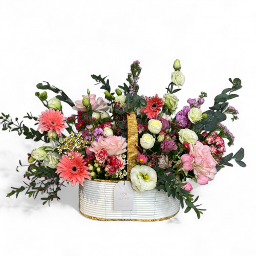 سلة مزهرة سلة مزهرة