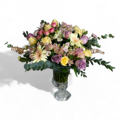 فازة انيقة فازة انيقة