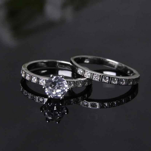 خاتم توينزفضة عيار٩٢٥كود(٠٠٣٠٨٠٠)