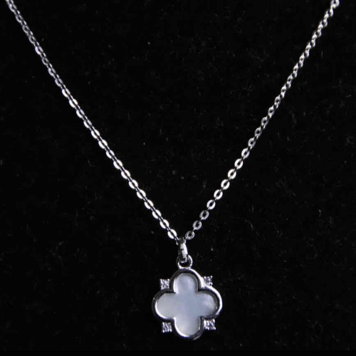 عقد فضة عيار925كود(٠٠٢٠٢٠٠)