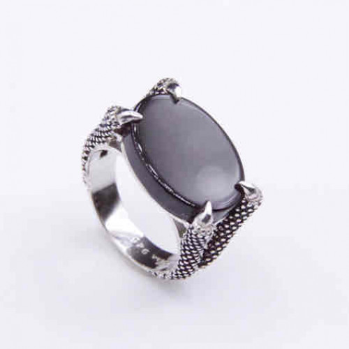 خاتم فضة عيار 925كود(٠٠٦٠٩٠٠)