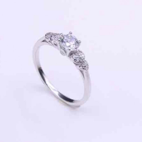 خاتم فضة عيار 925كود(٠٠٢٠٤٠٠)