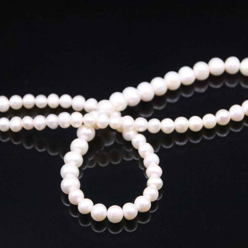 عقد لؤلؤ زراعي طبيعي كود (٠٠٢٠٠)