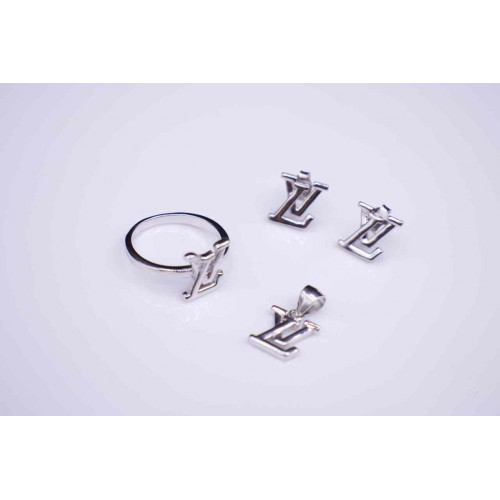 طقم فضة عيار 925كود (٠٠٥٠٦٠٠)