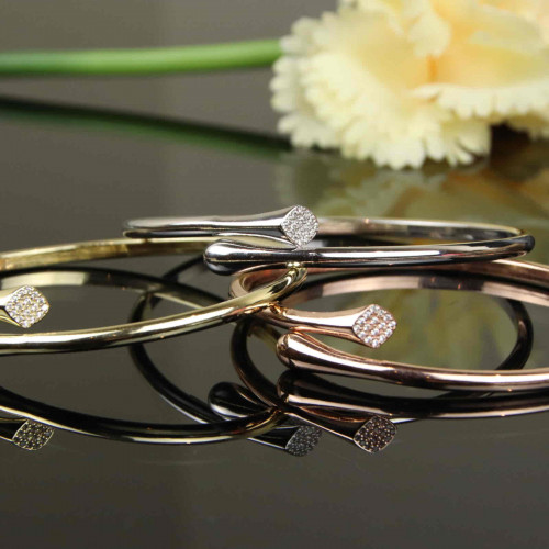 اسوارة فضة عيار٩٢٥كود(٠٠٢٠٠١٠٠)