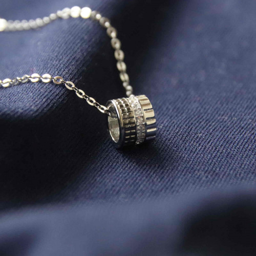 عقد فضة عيار٩٢٥كود(٠٠٢٠٦٠٠)