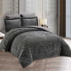 مفرش شتوي مخمل 4 قطع نفر مفرش شتوي مخمل 4 قطع نفر