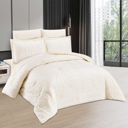 مفرش شتوي مخمل 6 قطع نفرين مفرش شتوي مخمل 6 قطع نفرين