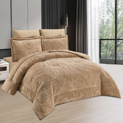 مفرش شتوي مخمل 4 قطع نفر مفرش شتوي مخمل 4 قطع نفر