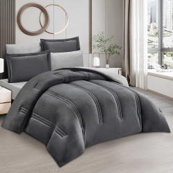 مفرش شتوي مخمل 7 قطع نفرين مفرش شتوي مخمل 7 قطع نفرين