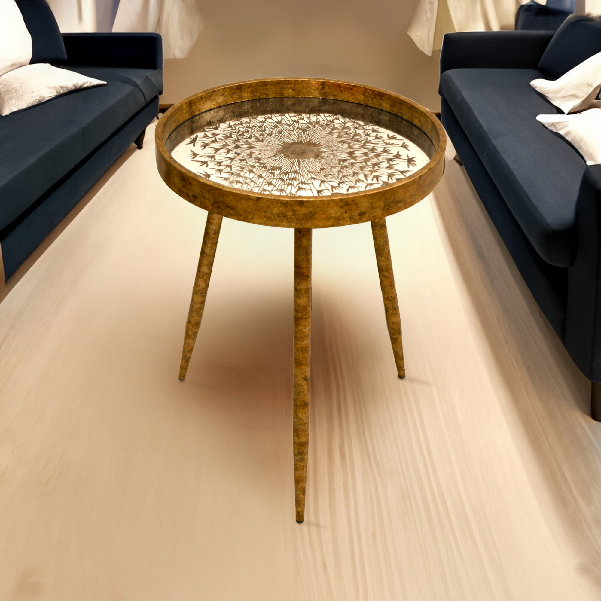 طاولة خدمة مفردة