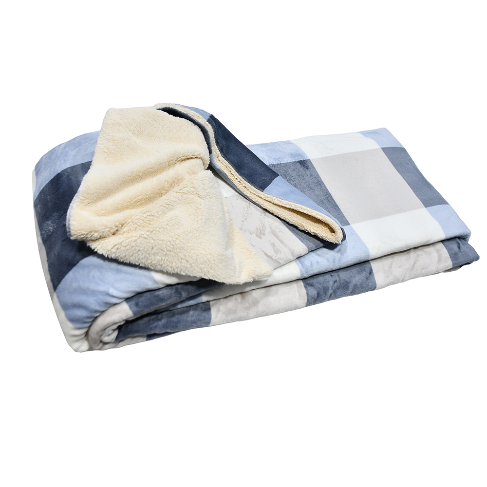 تصميم أنيق لبطانية نيوم فرو