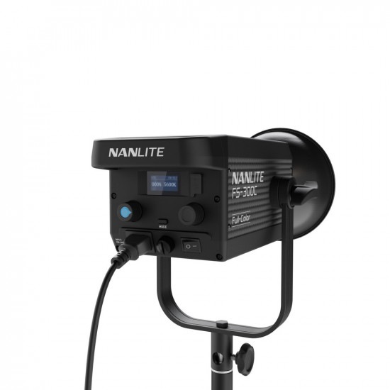 Nanlite FS-300C RGBW Color LED Spot Light Nanlite FS-300C RGBW Color LED Spot Light