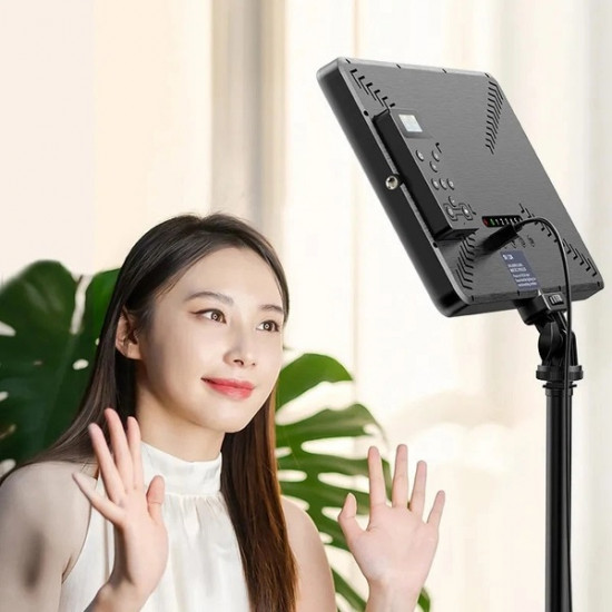 Ulanzi VIJIM VL198 Bi-Color LED Key Light Panel with Remote Control Ulanzi VIJIM VL198 Bi-Color LED Key Light Panel with Remote Control