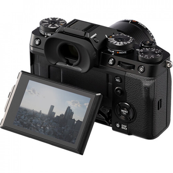 FUJIFILM X-T5 Mirrorless Camera with 18-55mm Lens (Silver) FUJIFILM X-T5 Mirrorless Camera with 18-55mm Lens (Silver)