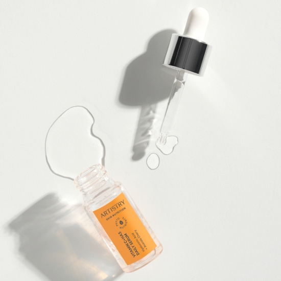 سيروم فيتامين سي (Artistry Skin Nutrition™-Amway) - يقلل من الهالات تحت العين ومن ظهور التجاعيد و يمنع ترهل الجلد ويساعد في تخفيف تهيج البشرة (استخدام يومي ) سيروم فيتامين سي (Artistry Skin Nutrition™-Amway) - يقلل من الهالات تحت العين ومن ظهور التجاعيد و يمنع ترهل الجلد ويساعد في تخفيف تهيج البشرة (استخدام يومي )