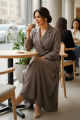 عباية كريب لون موكا لايت 01066