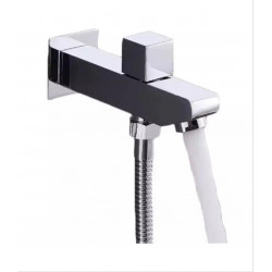 صباب دوش مربع خطين مربع كروم