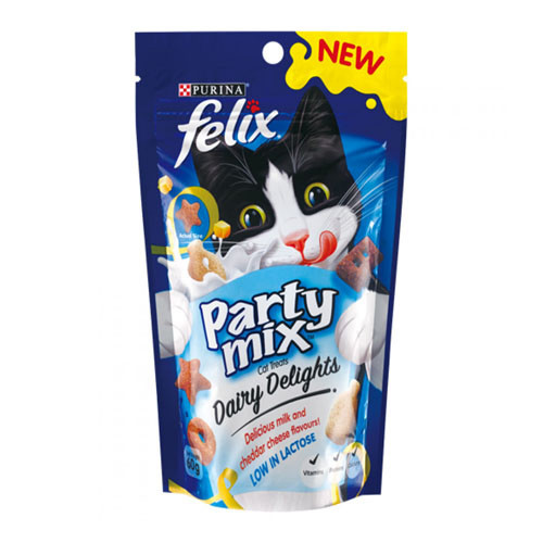 مكافات قطط بنكهة الحليب وجبنة الشدر