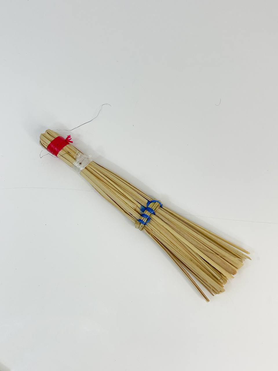 مكنسة سعف ( صغيرة )