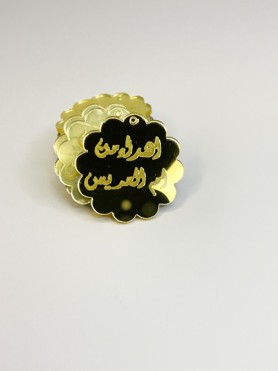 تاق إكريليك ( إهداء من ام العريس)