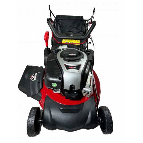 جزازة عشب Briggs & Stratton 750 جزازة عشب Briggs & Stratton 750