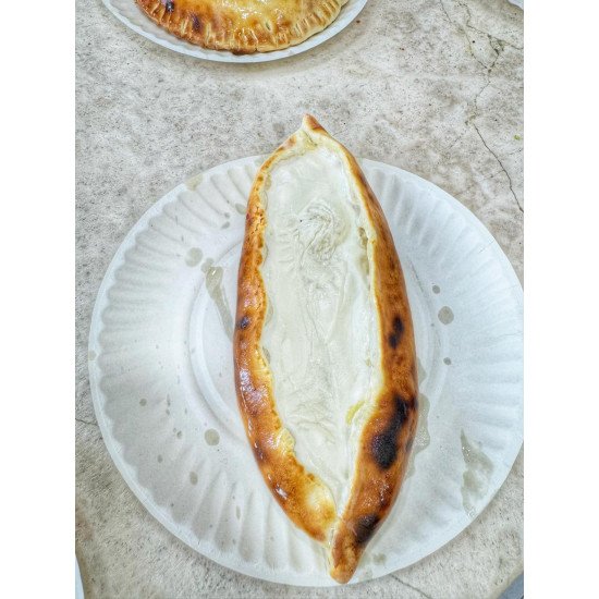 فطيرة لبنة بالجبن 