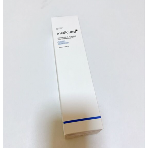 غسول زيتي لازالة الرؤوس السوداء و الحبوب تحت الجلد