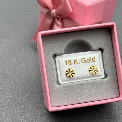 حلق طبي ذهب عيار18