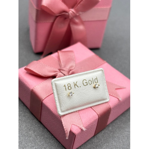 حلق طبي ذهب عيار18